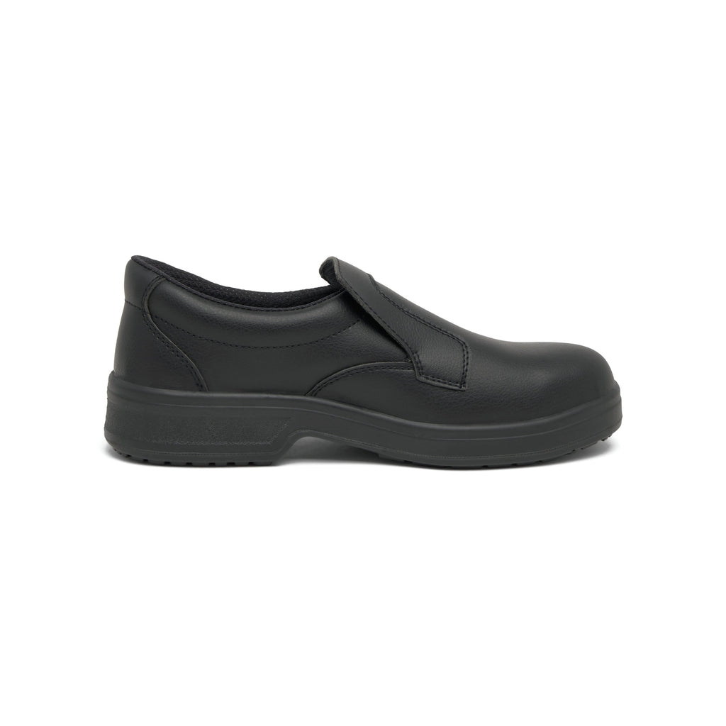 Aneto Black Shoes 