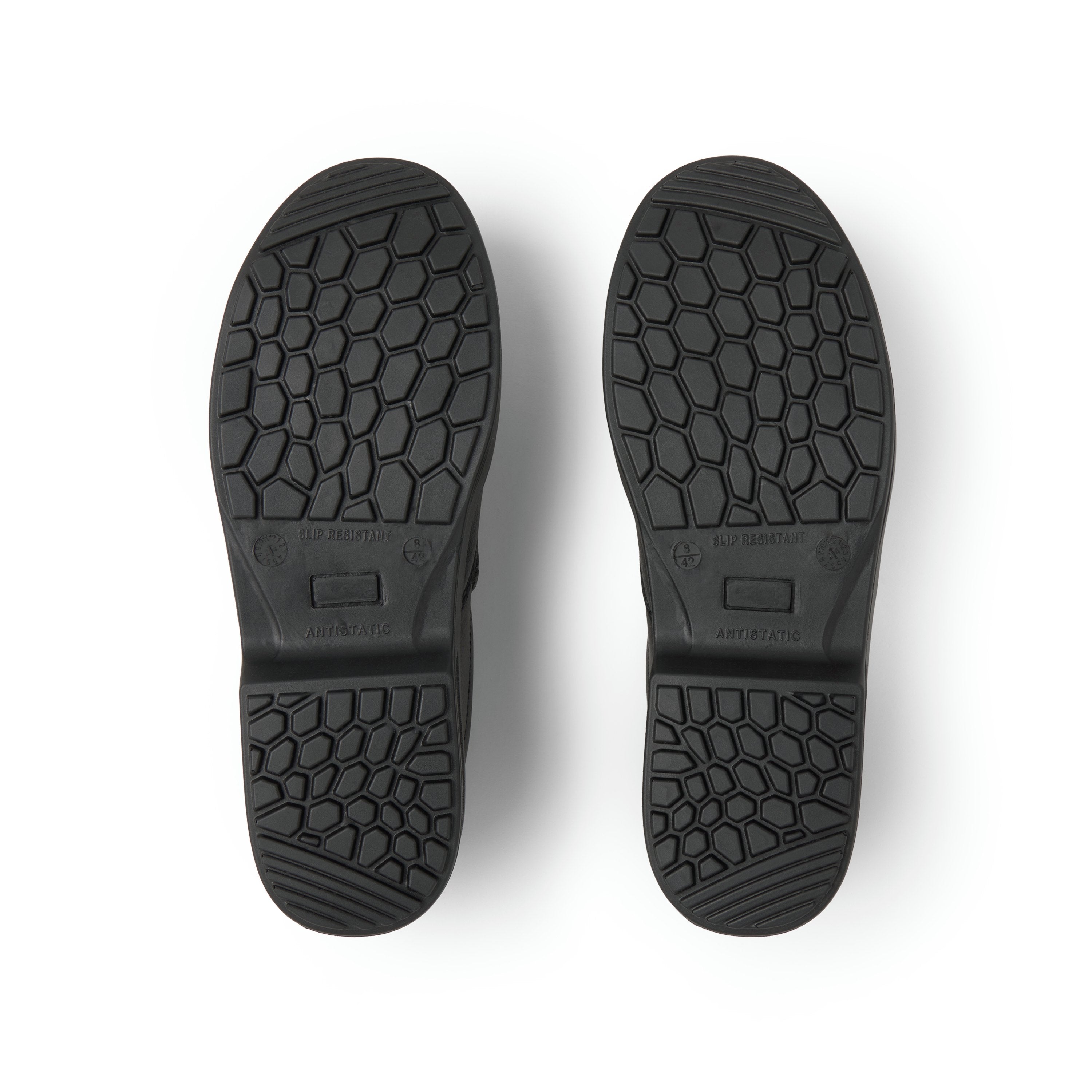 Aneto Black Shoes 