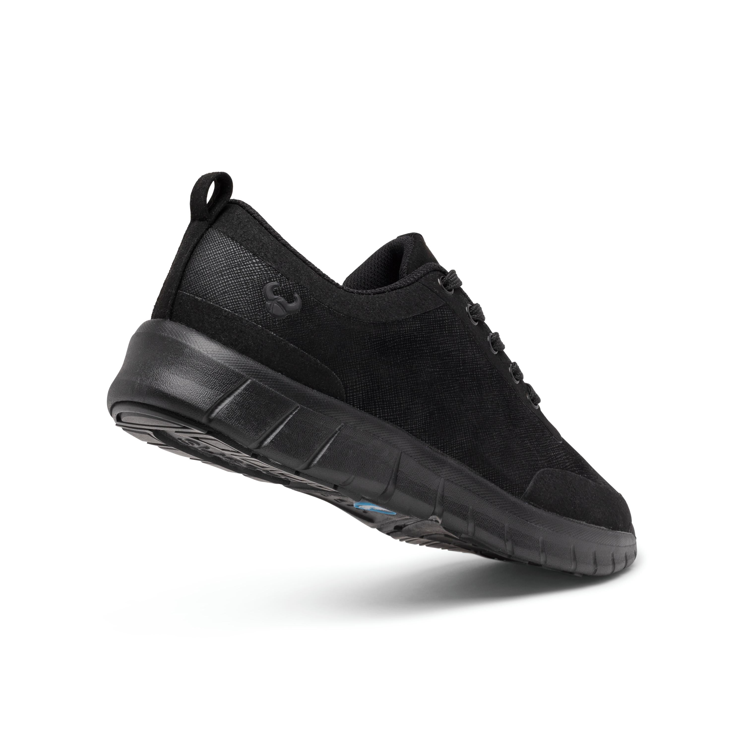 Alma Velvety Black Shoes 