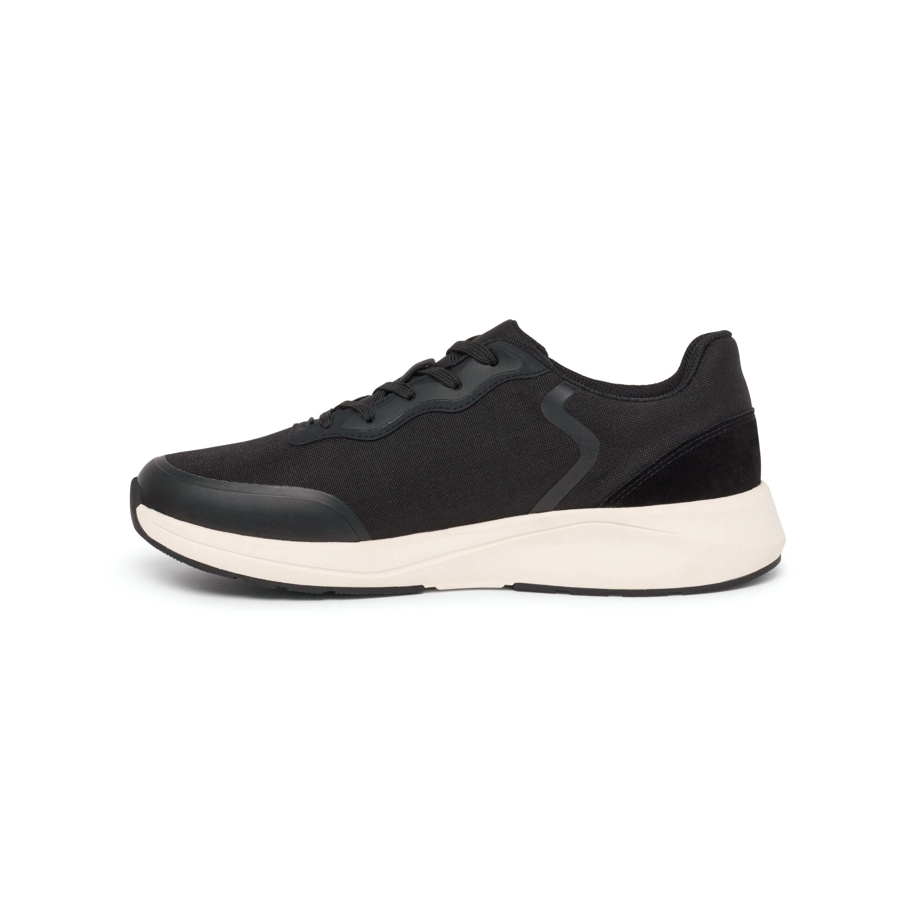 Vinter Black and White Shoes 